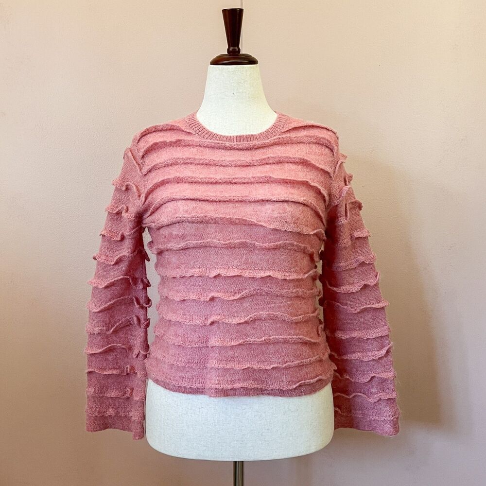 Chelsea & Theodore Pink Ruffle Knit Sweater M CasuaL Soft Girl Romantic